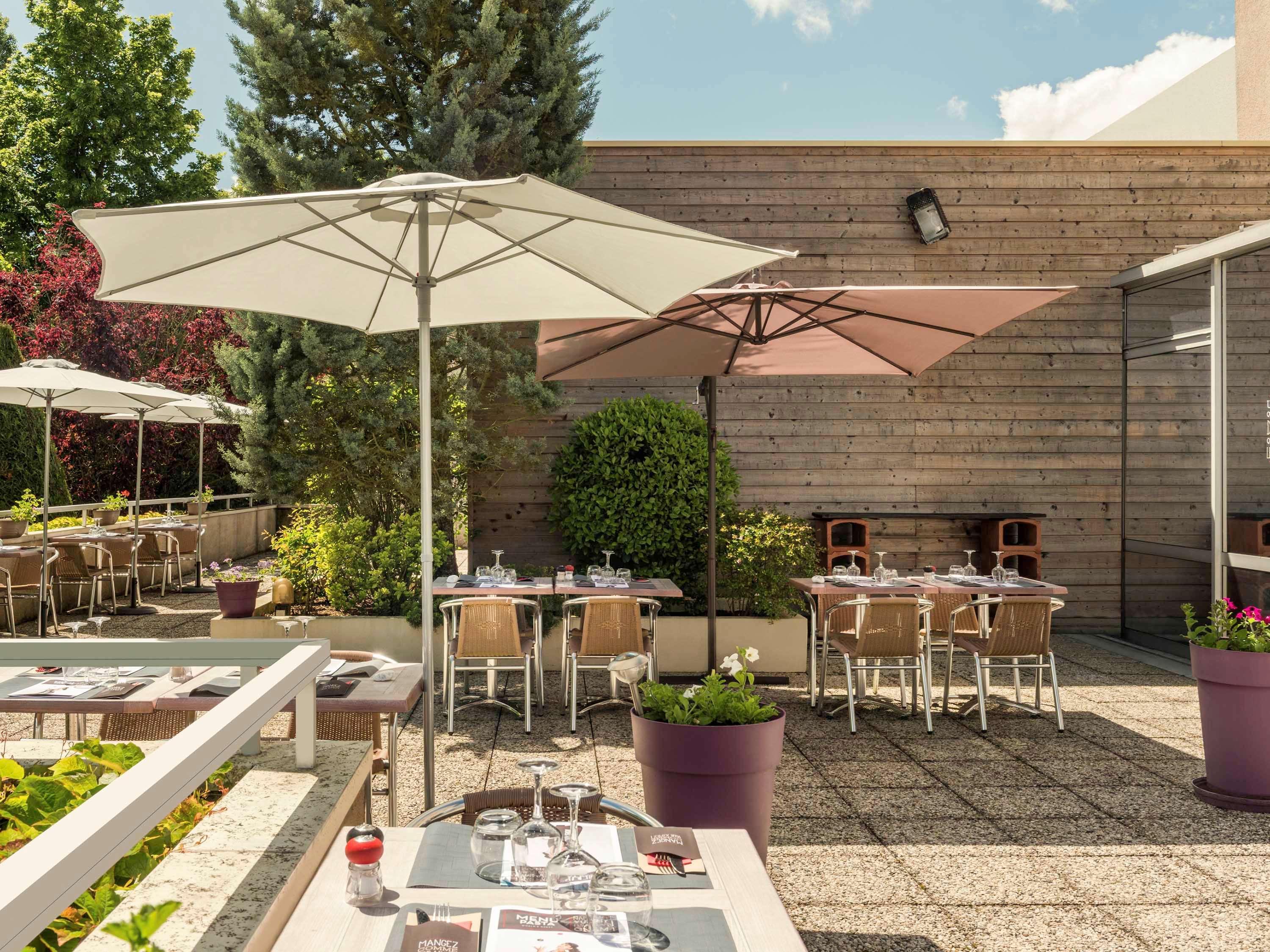 B&B Hotel Chartres Centre Cathedrale 3 Etoiles Екстериор снимка