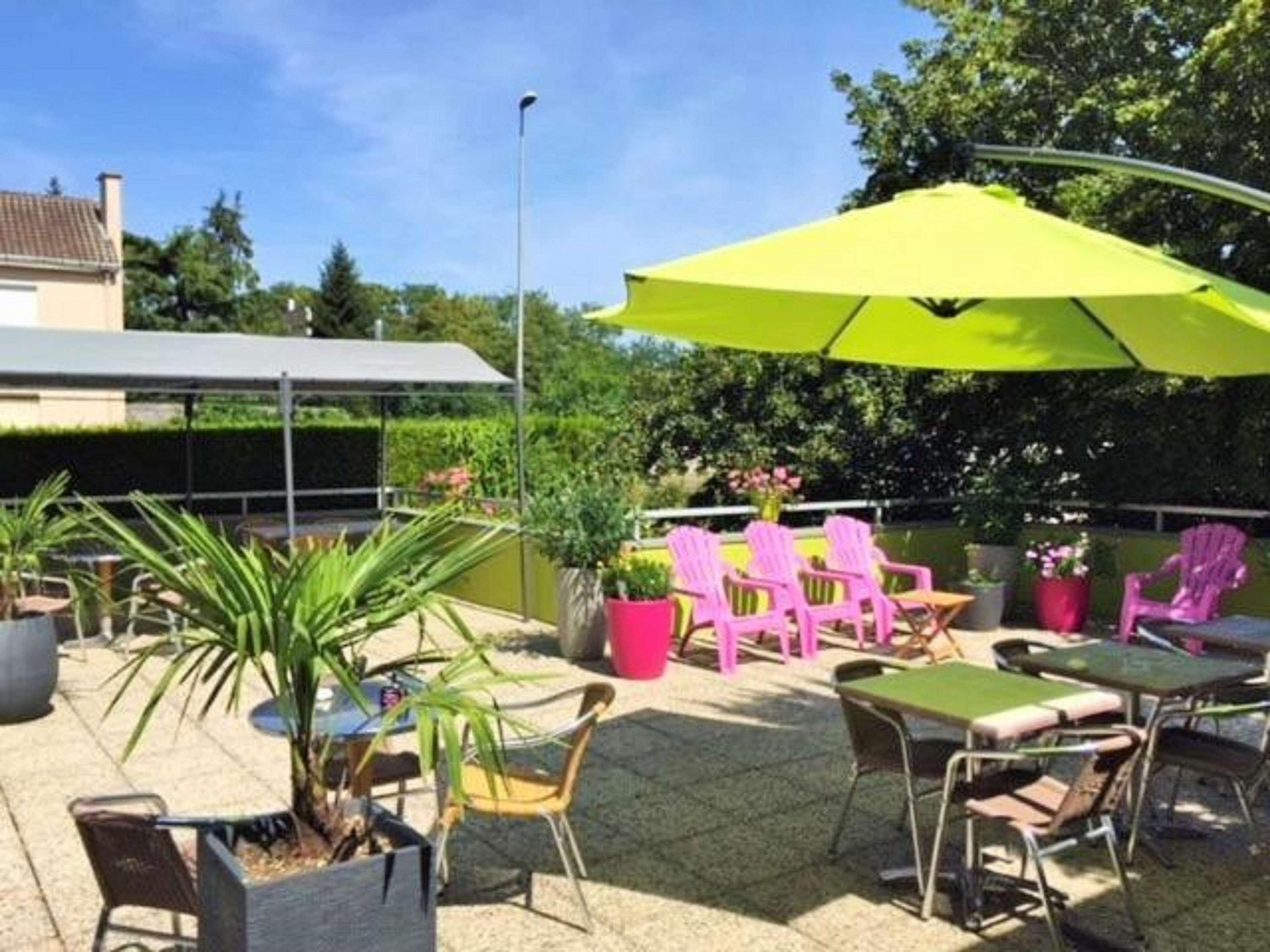 B&B Hotel Chartres Centre Cathedrale 3 Etoiles Екстериор снимка