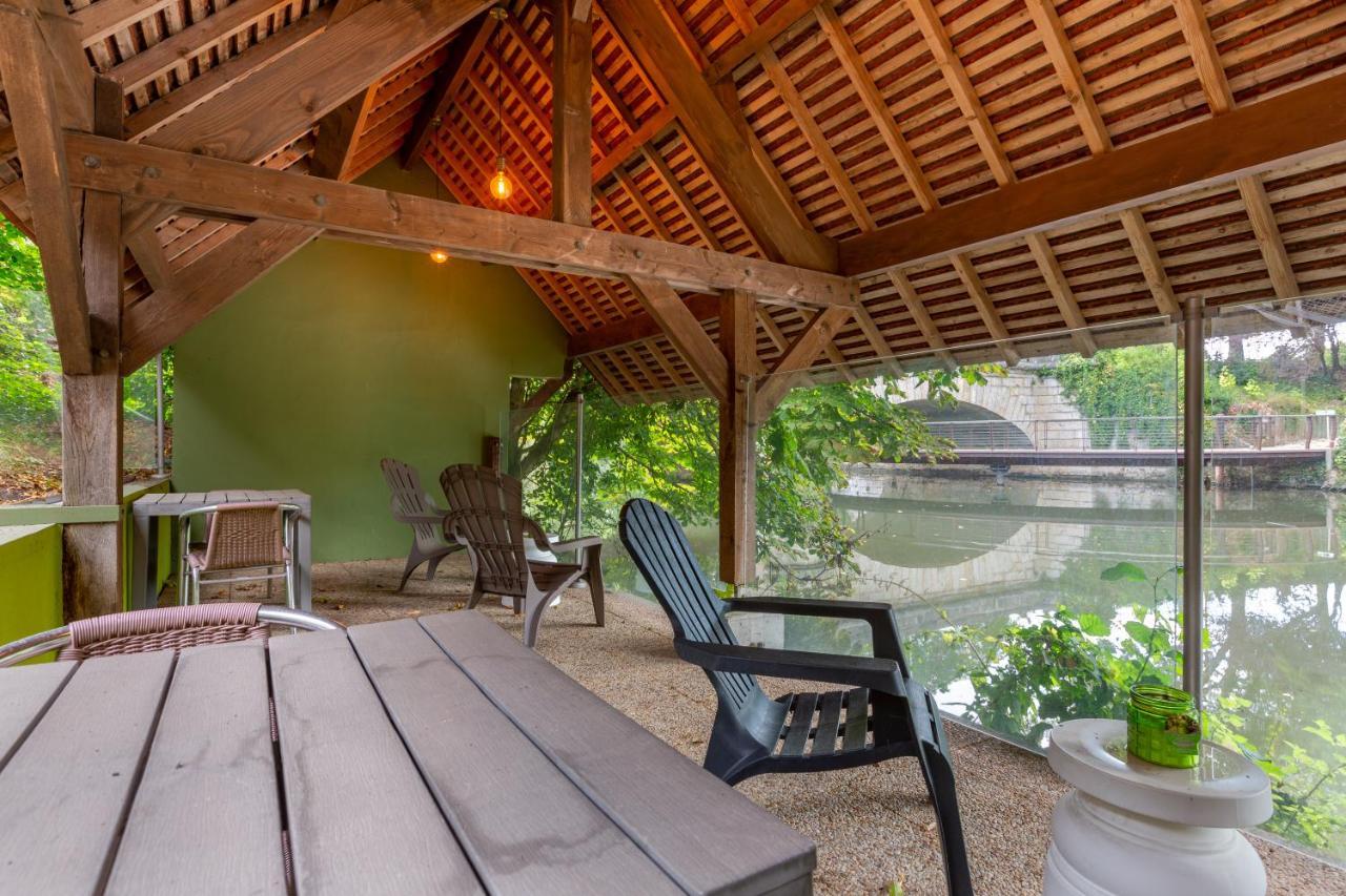 B&B Hotel Chartres Centre Cathedrale 3 Etoiles Екстериор снимка