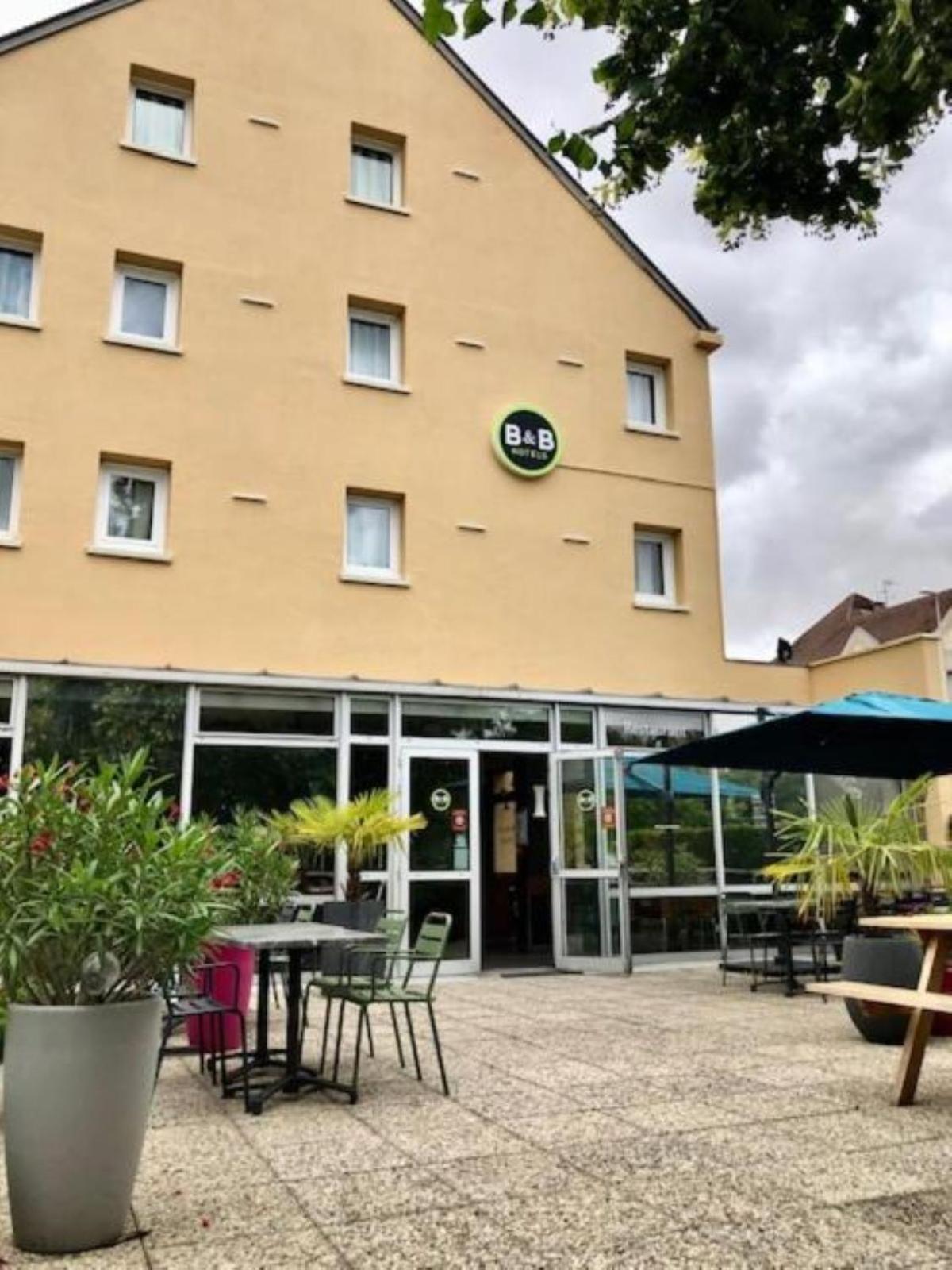 B&B Hotel Chartres Centre Cathedrale 3 Etoiles Екстериор снимка