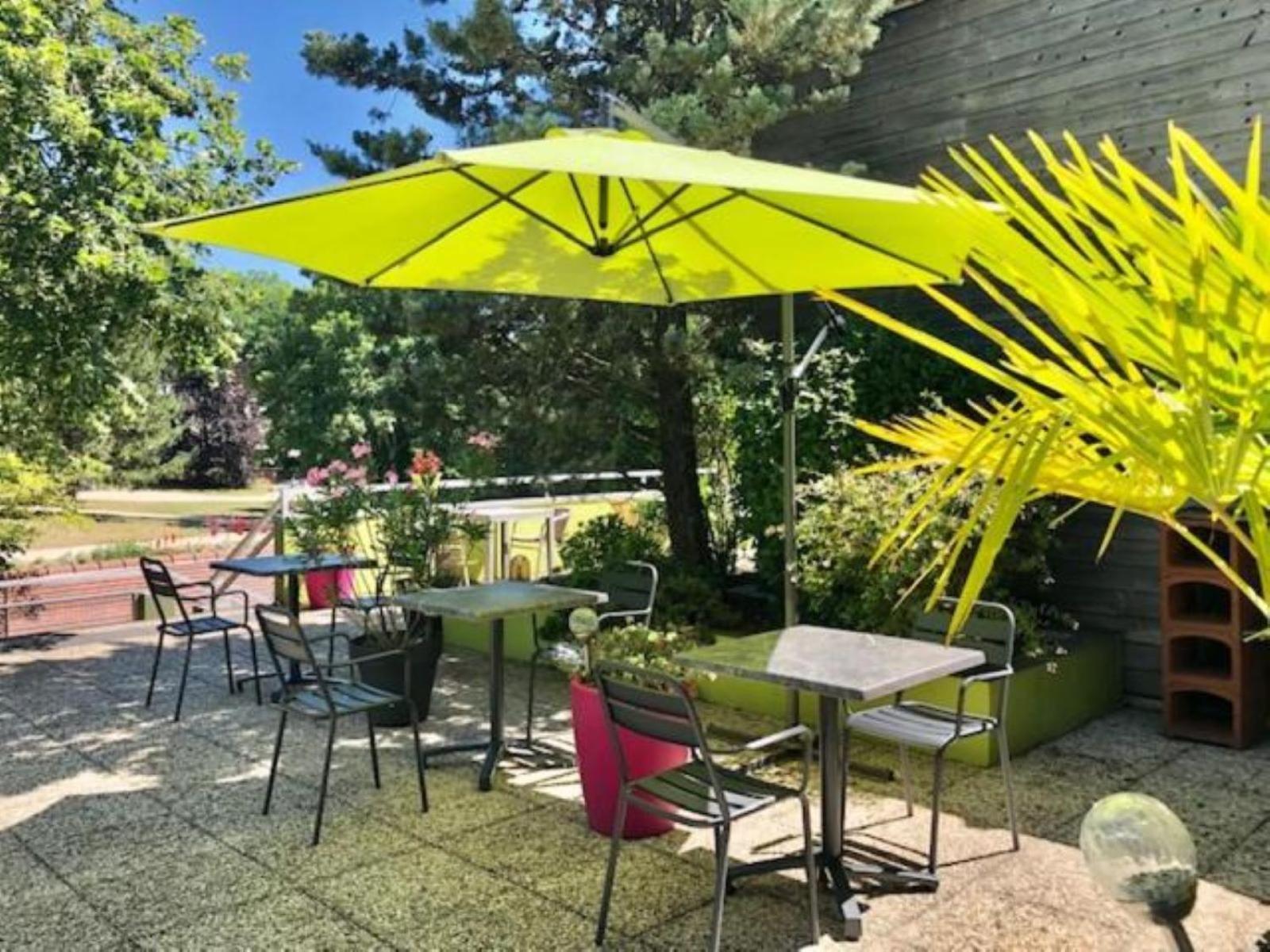 B&B Hotel Chartres Centre Cathedrale 3 Etoiles Екстериор снимка
